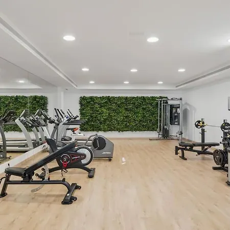 Casa Volver - 3 Bed Luxury With Large Terrace Apartment *