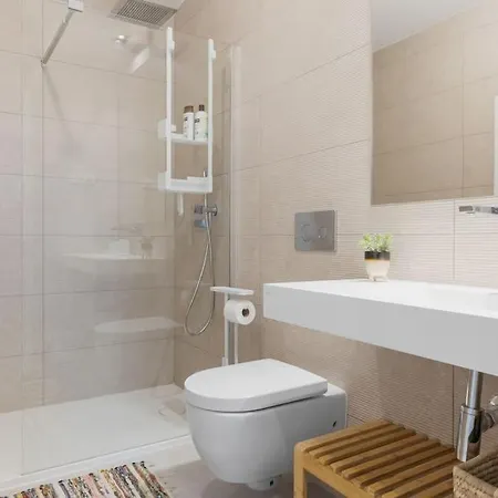 Casa Volver - 3 Bed Luxury With Large Terrace * Marbella